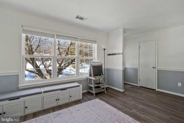 6064 OLD LANDING WAY, Burke, VA 22015