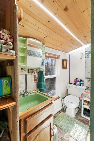 4270 Dexter Drive, Tokeland, WA 98590