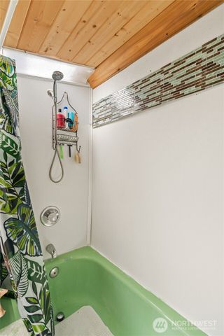 4270 Dexter Drive, Tokeland, WA 98590