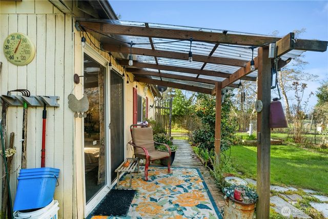 4270 Dexter Drive, Tokeland, WA 98590