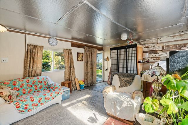 4270 Dexter Drive, Tokeland, WA 98590