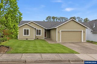 948 Salamander Rd SE, Jefferson, OR 97352