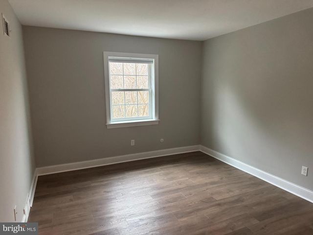 432 CARMARTHEN CT, Exton, PA 19341