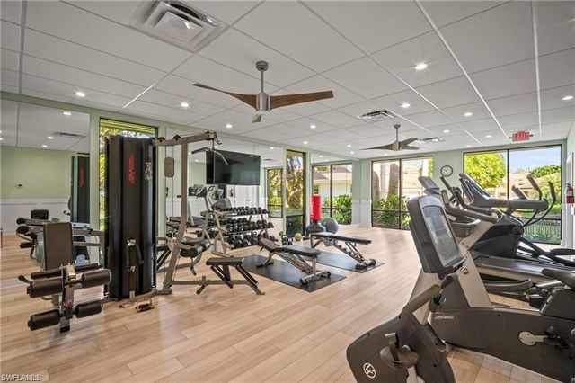 555 Park Shore DR # B109, Naples, FL 34103