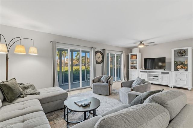 555 Park Shore DR # B109, Naples, FL 34103