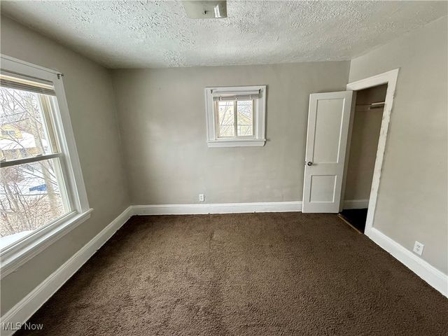 13512 Edgewood Avenue, Cleveland, OH 44105