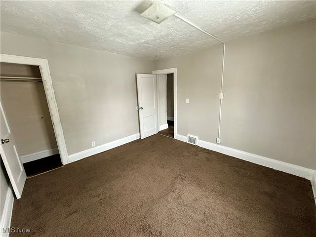 13512 Edgewood Avenue, Cleveland, OH 44105