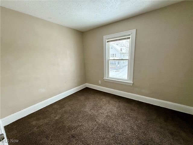 13512 Edgewood Avenue, Cleveland, OH 44105