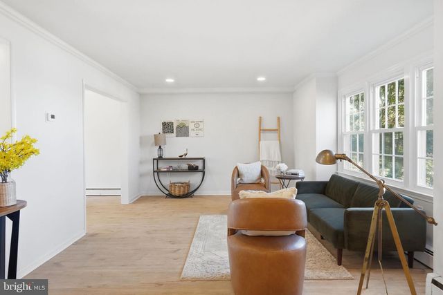 550 BONNYBROOK AVE, Trappe, PA 19426