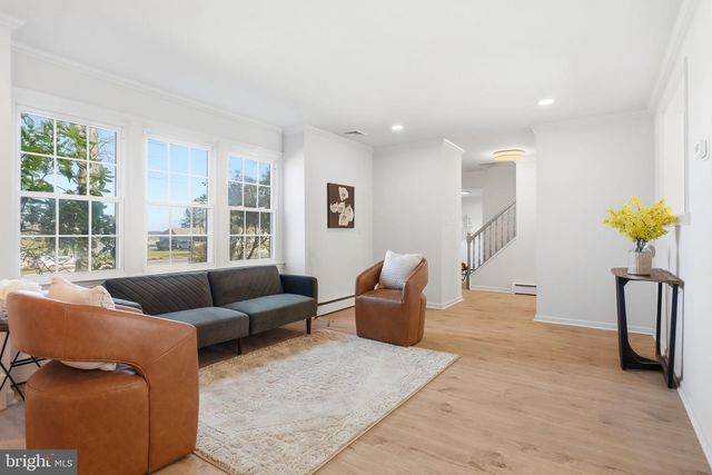 550 BONNYBROOK AVE, Trappe, PA 19426