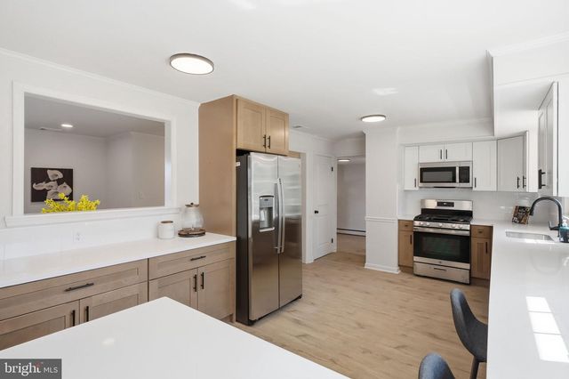 550 BONNYBROOK AVE, Trappe, PA 19426