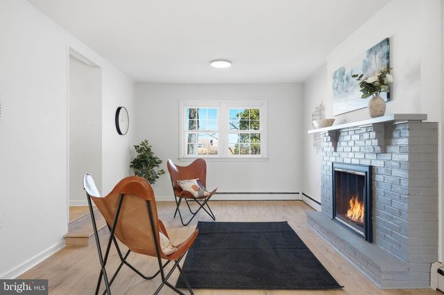 550 BONNYBROOK AVE, Trappe, PA 19426