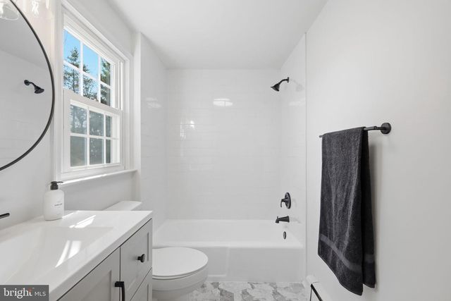 550 BONNYBROOK AVE, Trappe, PA 19426