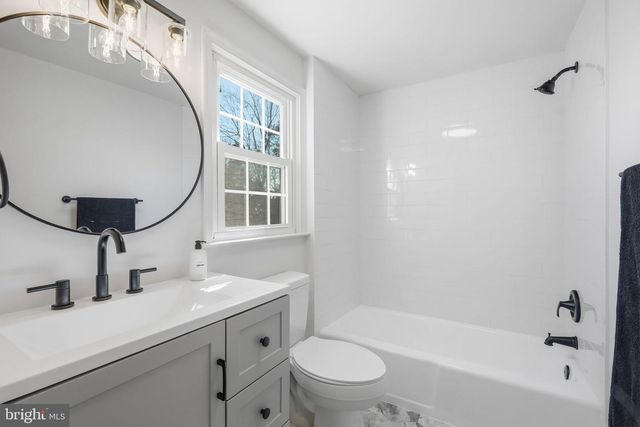 550 BONNYBROOK AVE, Trappe, PA 19426