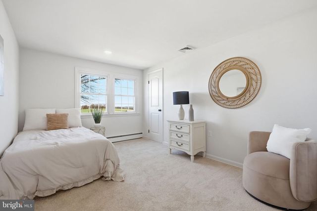 550 BONNYBROOK AVE, Trappe, PA 19426