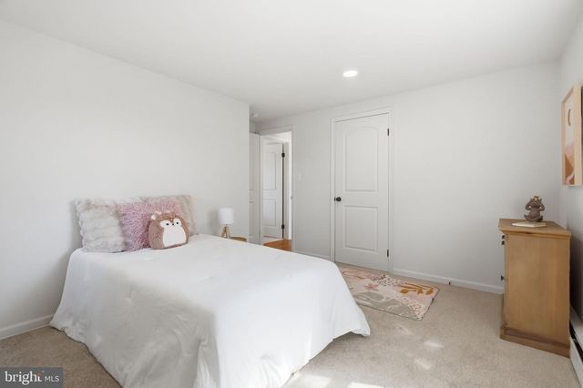 550 BONNYBROOK AVE, Trappe, PA 19426