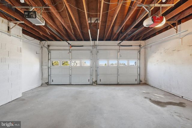 550 BONNYBROOK AVE, Trappe, PA 19426