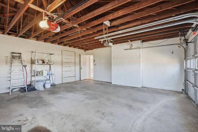 550 BONNYBROOK AVE, Trappe, PA 19426