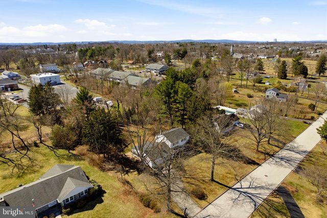 550 BONNYBROOK AVE, Trappe, PA 19426