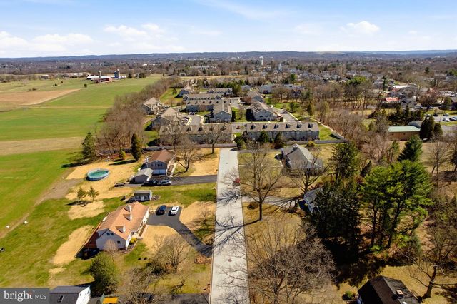 550 BONNYBROOK AVE, Trappe, PA 19426