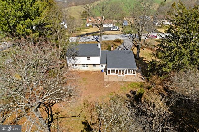 550 BONNYBROOK AVE, Trappe, PA 19426