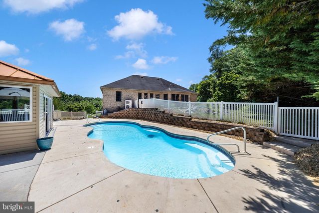 3448 KAETZEL, Rohrersville, MD 21779