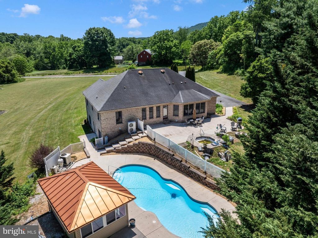 3448 KAETZEL, Rohrersville, MD 21779