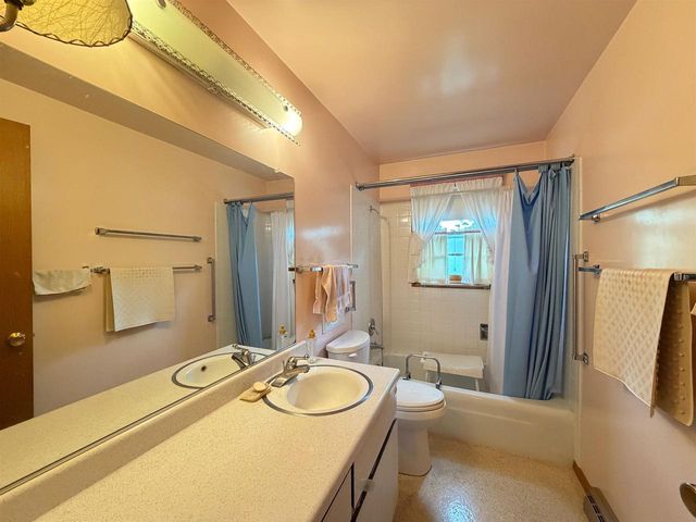 970 EVANS STREET, Neenah, WI 54956