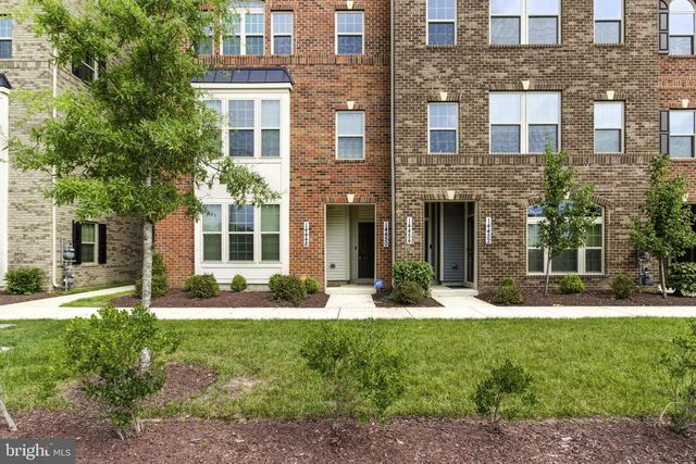 14450 MATTAWOMAN DR #4000M, Brandywine, MD 20613