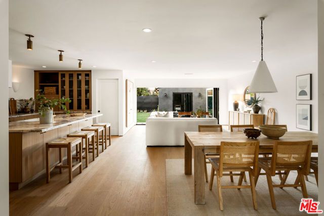 709 Vernon Avenue, Venice (los Angeles), CA 90291