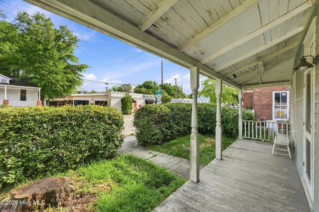 416 Castle Street, Wilmington, NC 28401