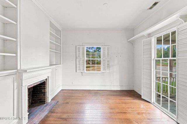 416 Castle Street, Wilmington, NC 28401