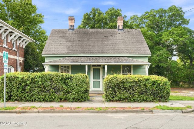 416 Castle Street, Wilmington, NC 28401