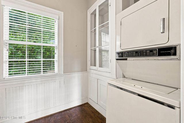 416 Castle Street, Wilmington, NC 28401