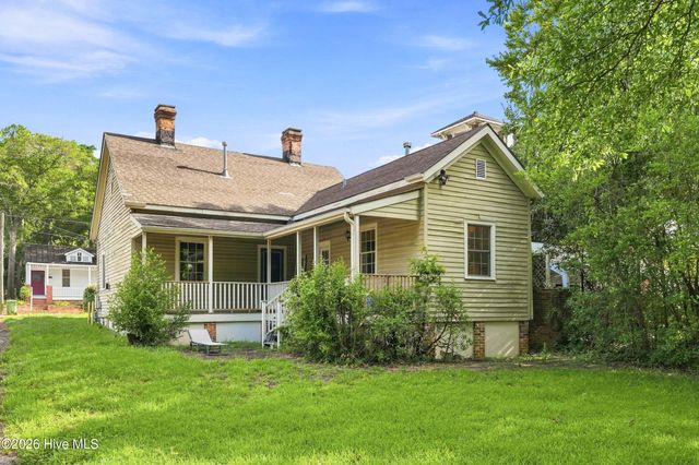 416 Castle Street, Wilmington, NC 28401