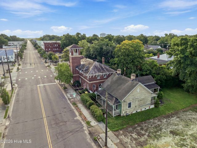416 Castle Street, Wilmington, NC 28401
