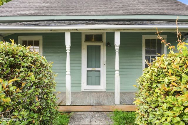 416 Castle Street, Wilmington, NC 28401