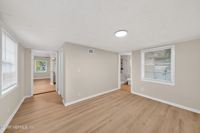 4517 DELTA Avenue, Jacksonville, FL 32205