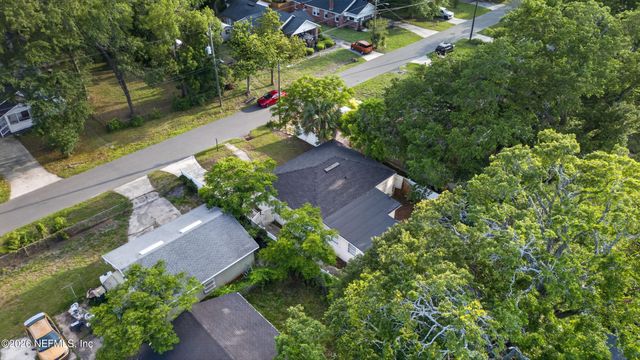 4517 DELTA Avenue, Jacksonville, FL 32205