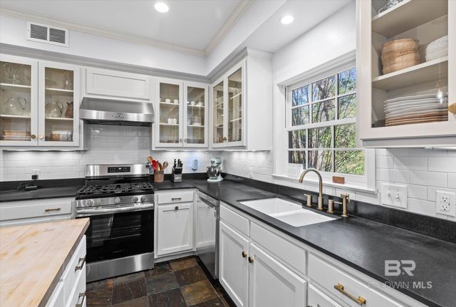 4776 Falls Church Road, Mobile, AL 36608