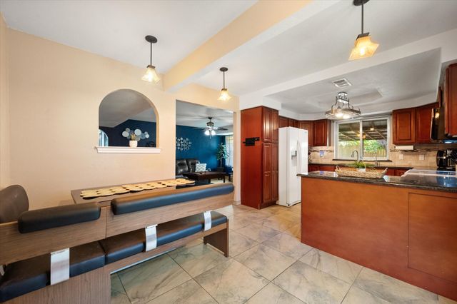 2508 Mardell Drive, Arlington, TX 76016