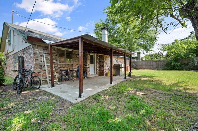 2508 Mardell Drive, Arlington, TX 76016