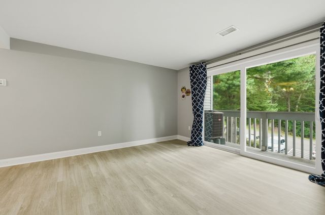 405 Franklin Crossing Road 405, Franklin, MA 02038