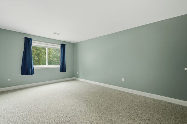 405 Franklin Crossing Road 405, Franklin, MA 02038