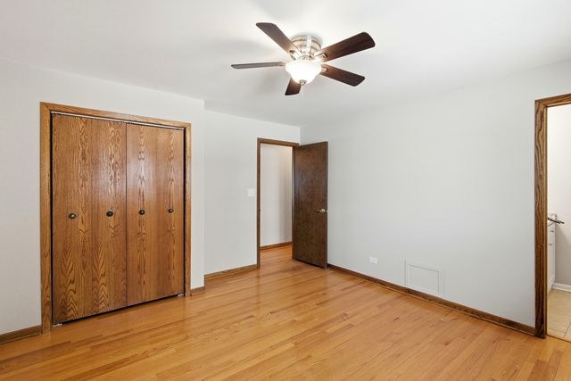 581 Victoria Lane, Wood Dale, IL 60191