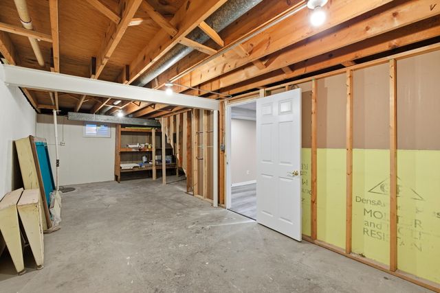 581 Victoria Lane, Wood Dale, IL 60191