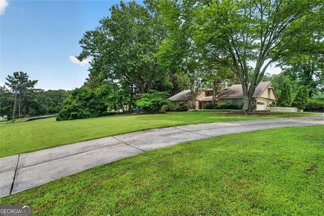 13295 Cogburn Road, Milton, GA 30004