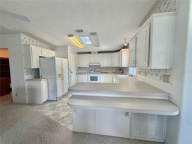 133 DOGWOOD TRAIL, Leesburg, FL 34748