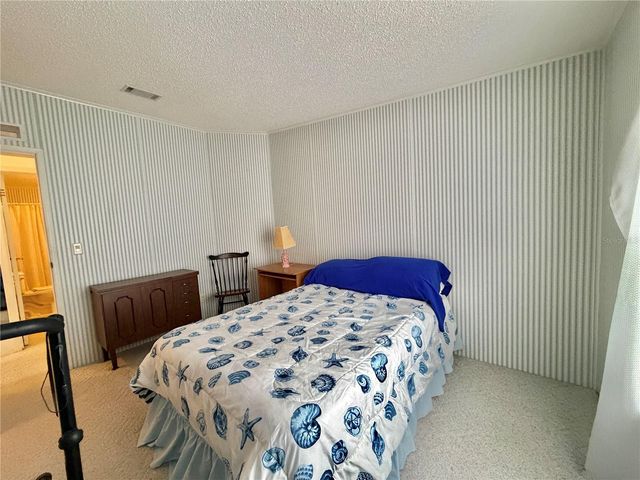 133 DOGWOOD TRAIL, Leesburg, FL 34748