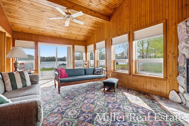 7174 Longview Court, Delton, MI 49046